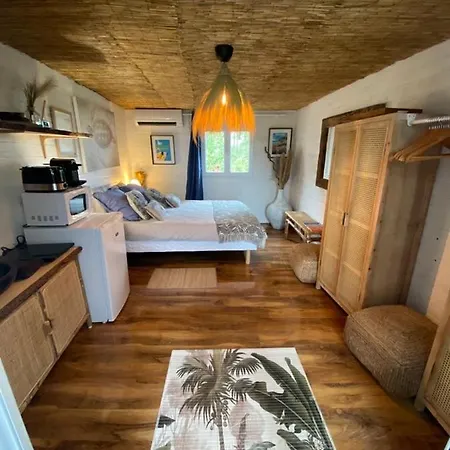 Πανσιόν Bastide De La Joie De Vivre 3*