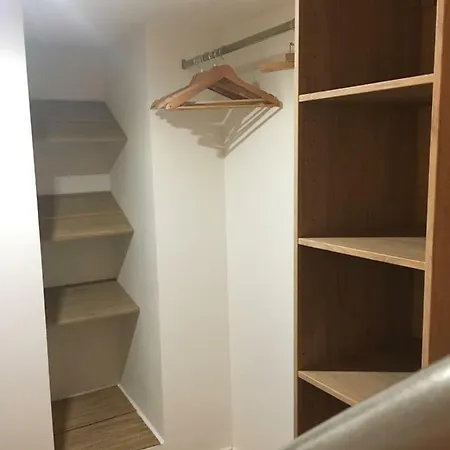 Bastide De La Joie De Vivre بيت ضيافة 3*